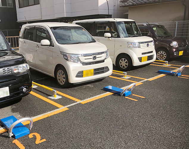 フロントロック