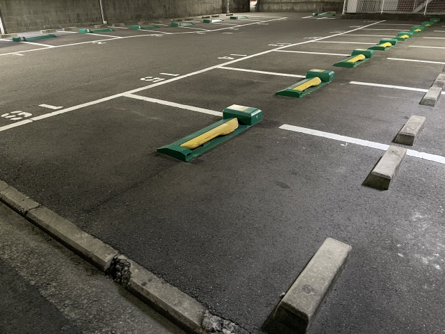 駐車場に必要なスペースとは？知っておきたい基準をご紹介